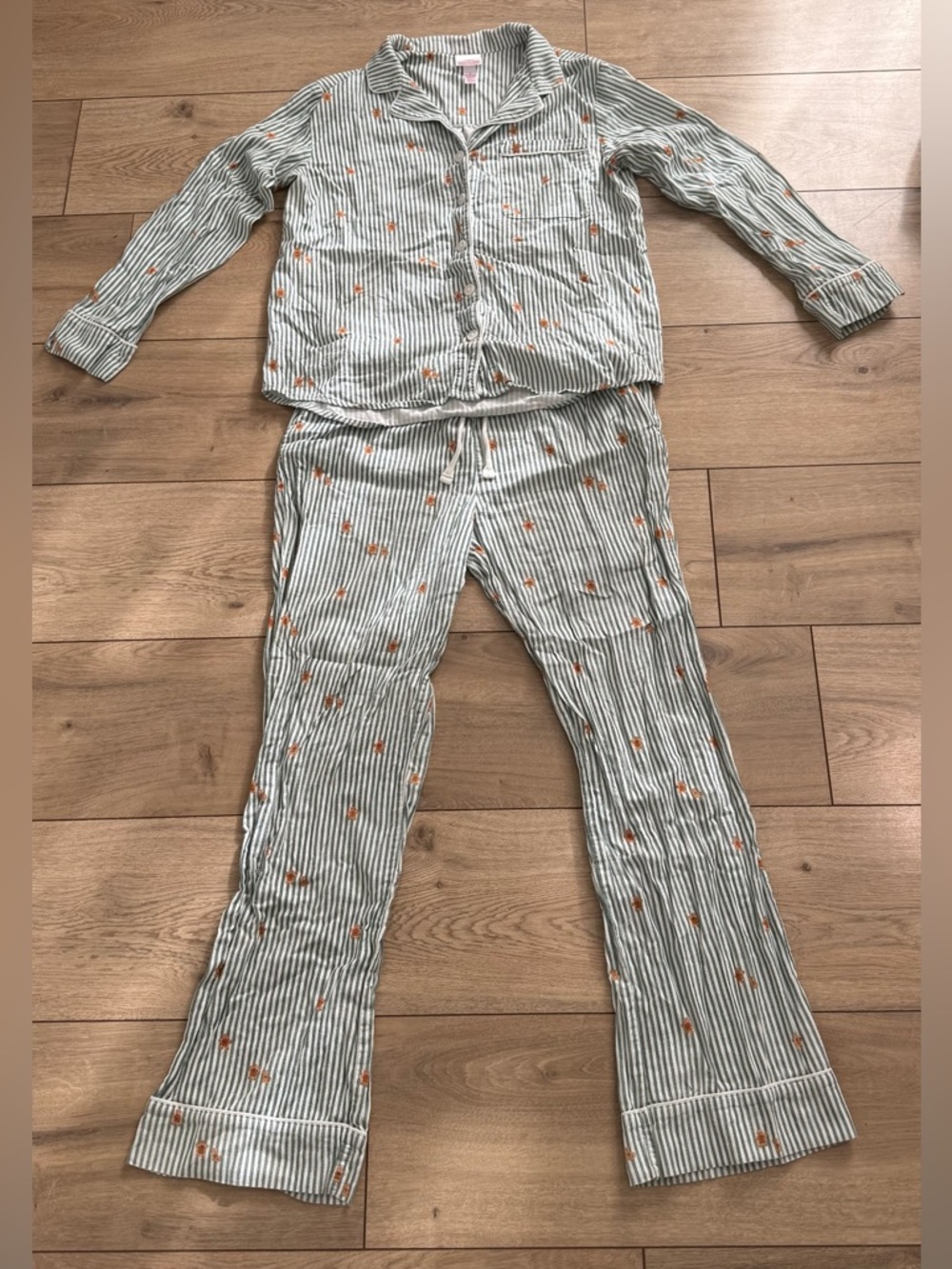 Wondershop Striped Women’s Pajama Set with Gingerbread Print 100% Cotton